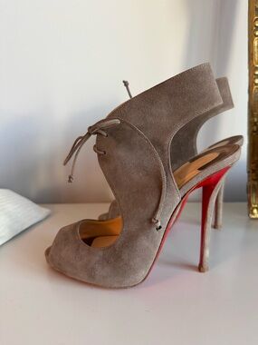 Christian Louboutin Allegra 120 cutout Taupe suede sandals